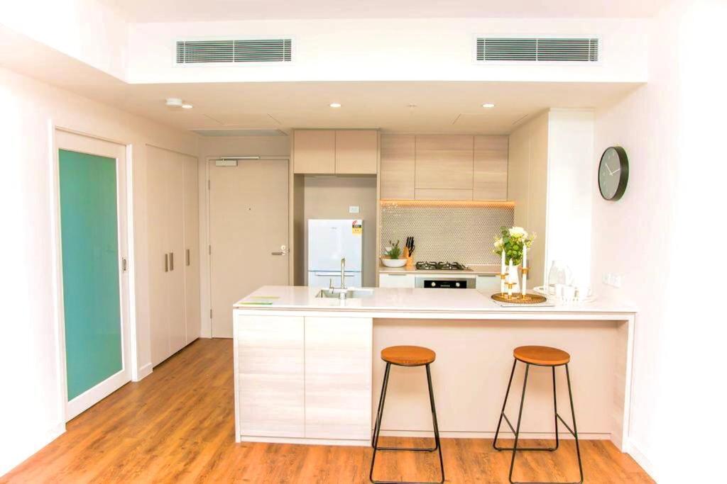 Lucid Apartment South Brisbane Exterior photo